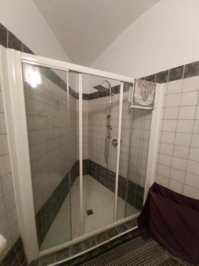 I Portici Guest House อาเลสซานเดรีย ภายนอก รูปภาพ